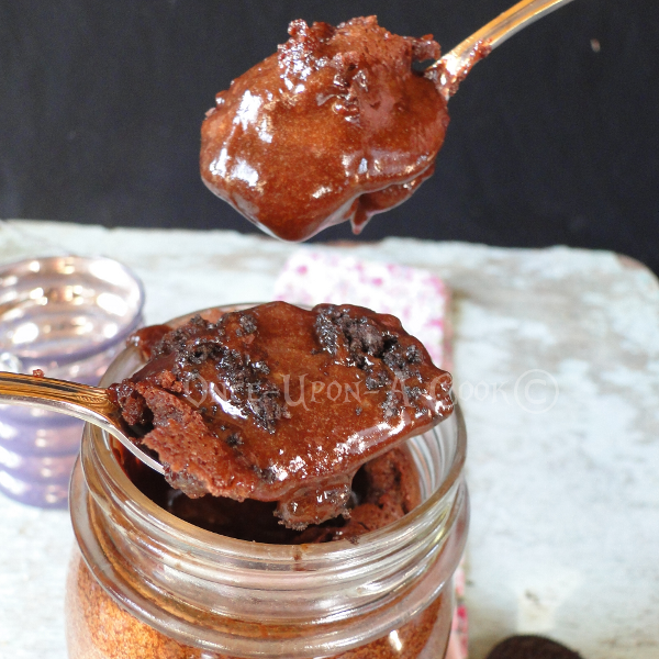 Le-fondant-au-chocolat-coeur-dOreos-3