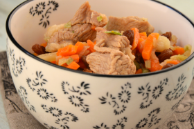 Le sauté de veau aux raisins secs…